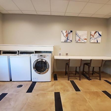 Candlewood Suites - Lake Charles South By Ihg Екстериор снимка