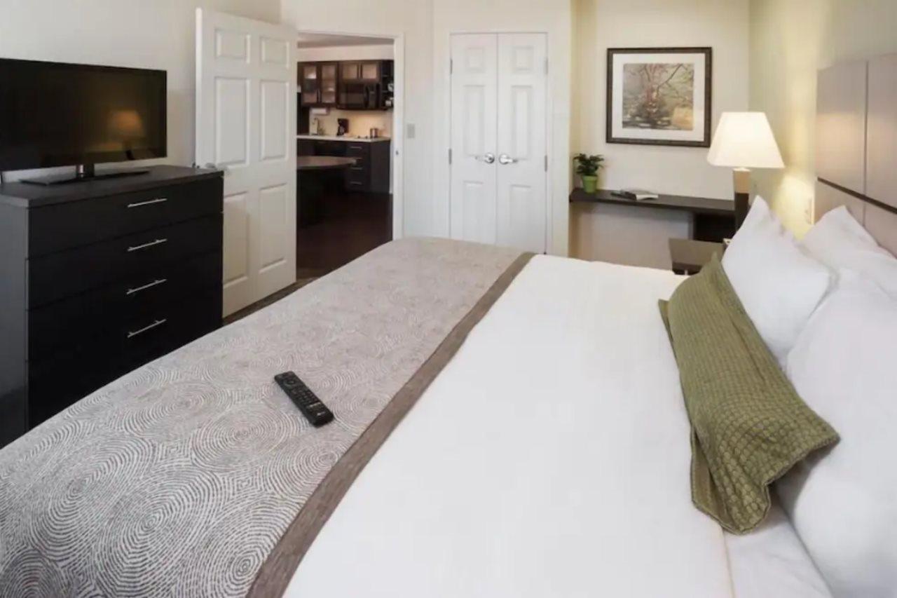 Candlewood Suites - Lake Charles South By Ihg Екстериор снимка