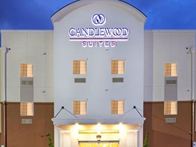 Candlewood Suites - Lake Charles South By Ihg Екстериор снимка