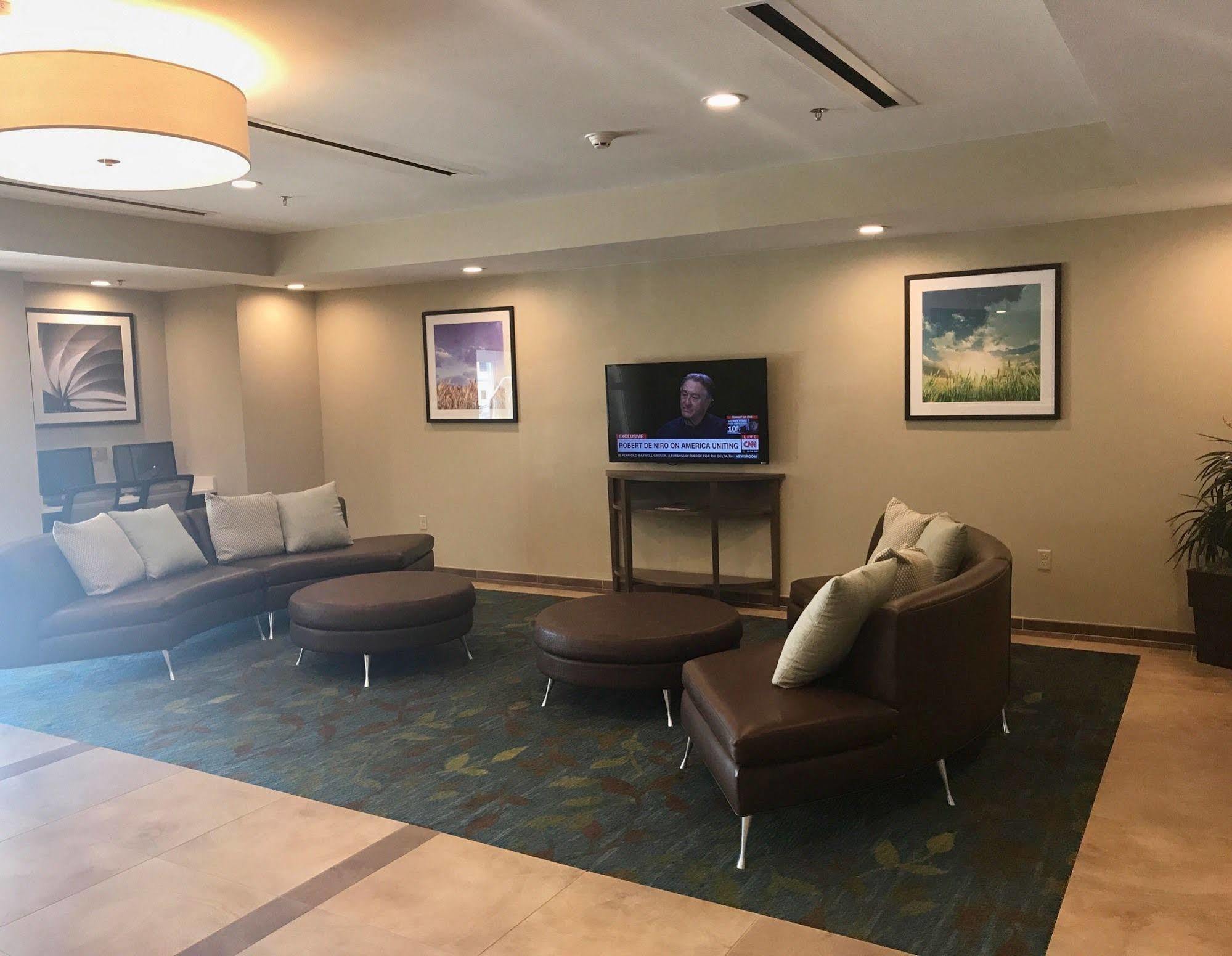 Candlewood Suites - Lake Charles South By Ihg Екстериор снимка