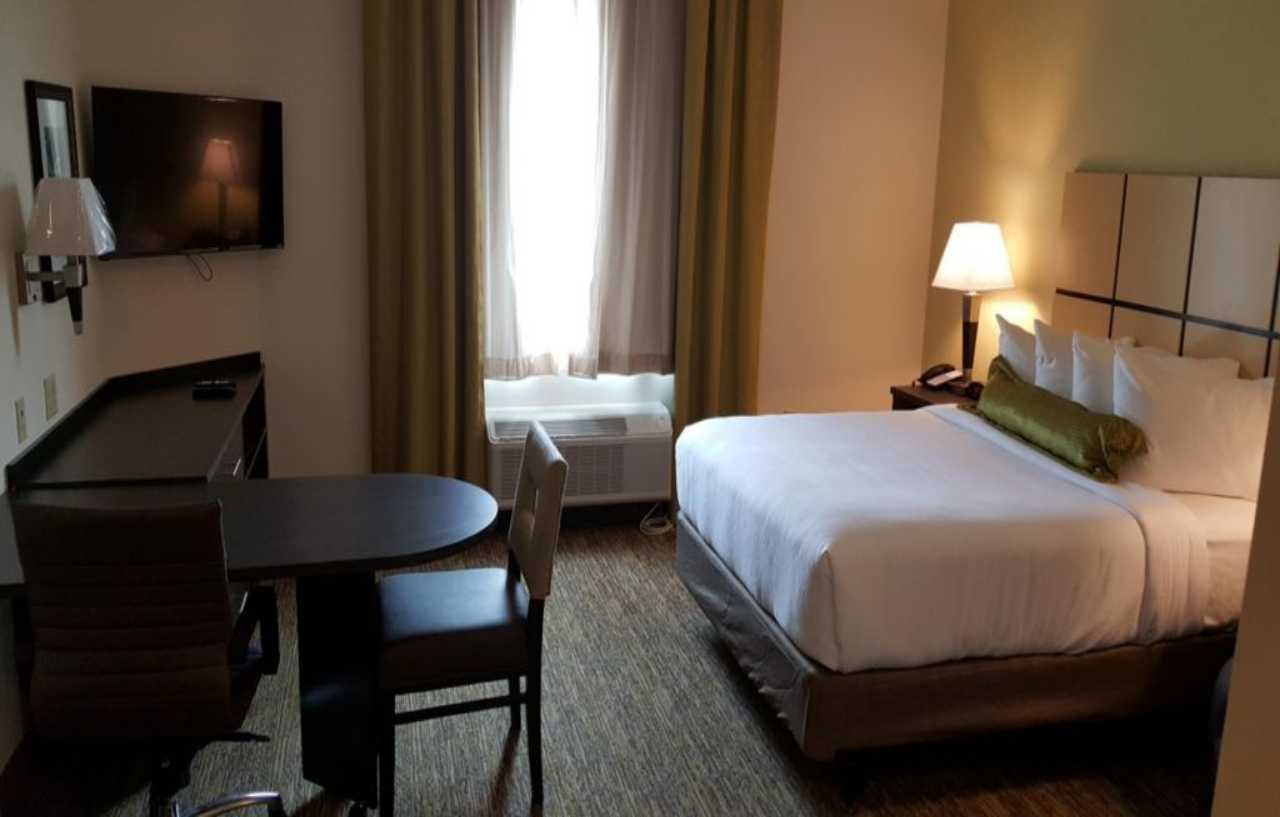 Candlewood Suites - Lake Charles South By Ihg Екстериор снимка